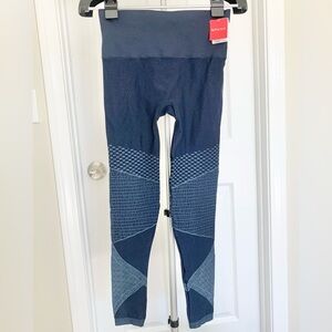 Spanx Navy Blue Textured Leggings